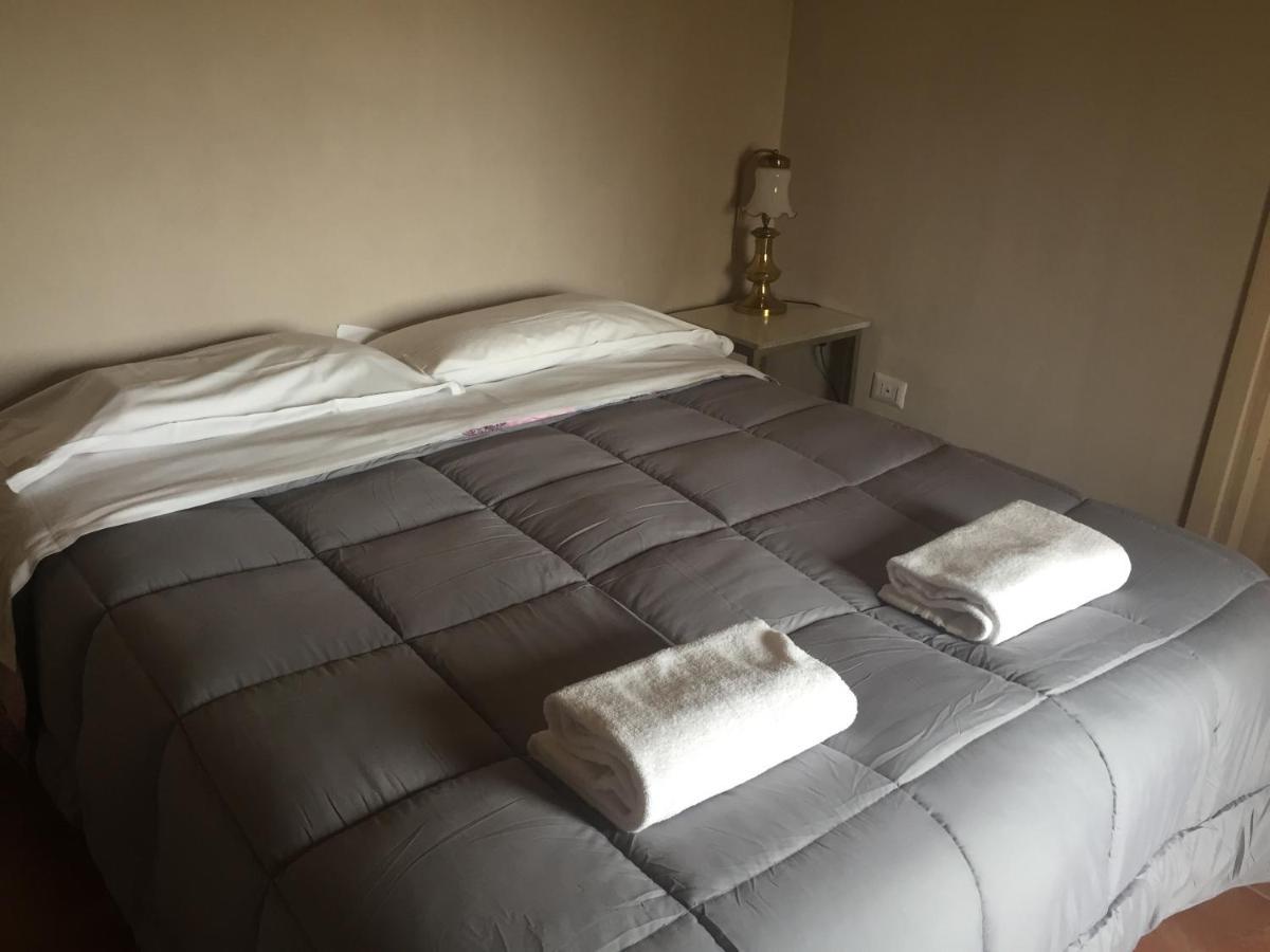 Bed and Breakfast Cascina La Castagnara Oriolo  Exterior foto