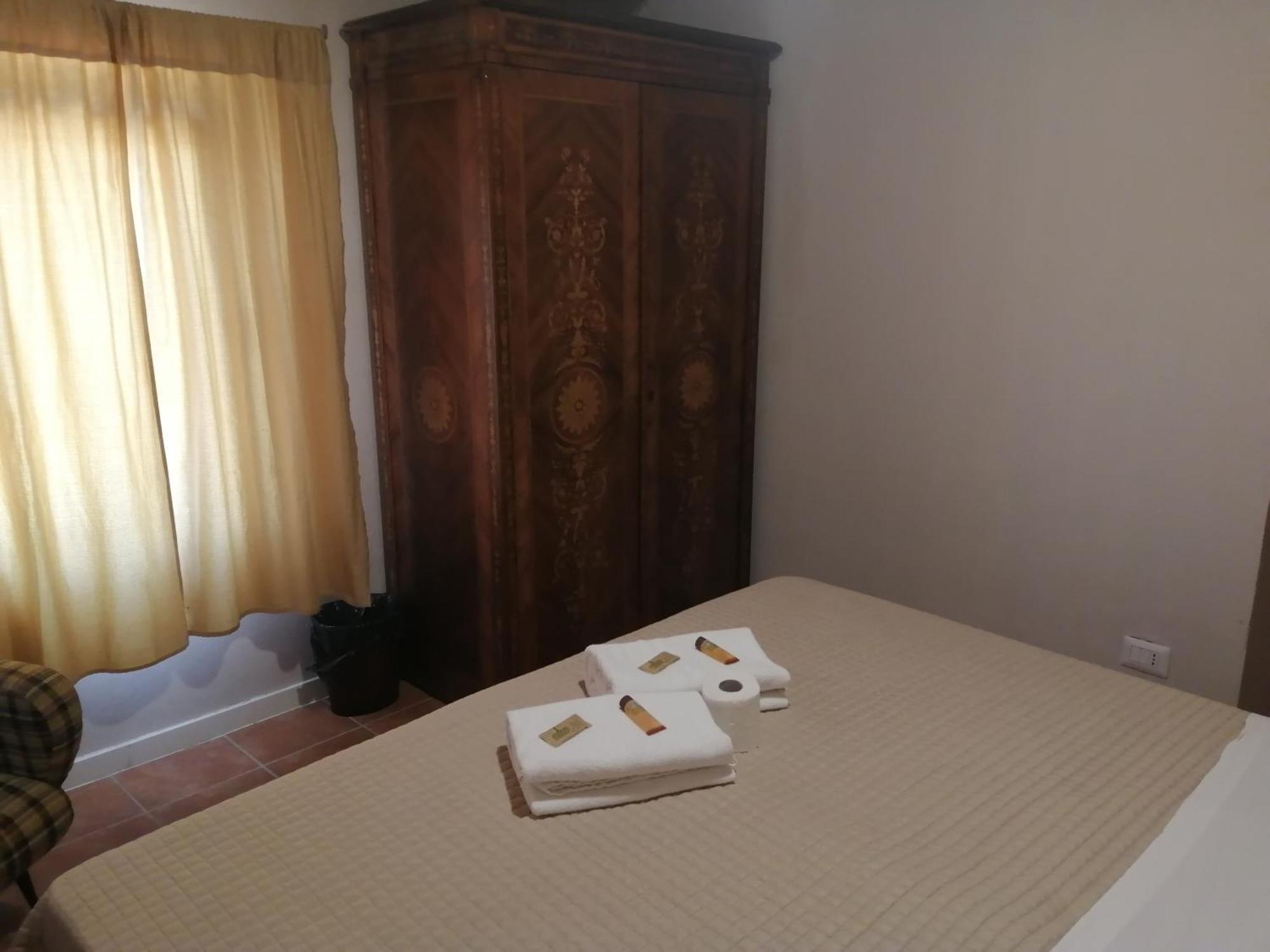 Bed and Breakfast Cascina La Castagnara Oriolo  Zimmer foto